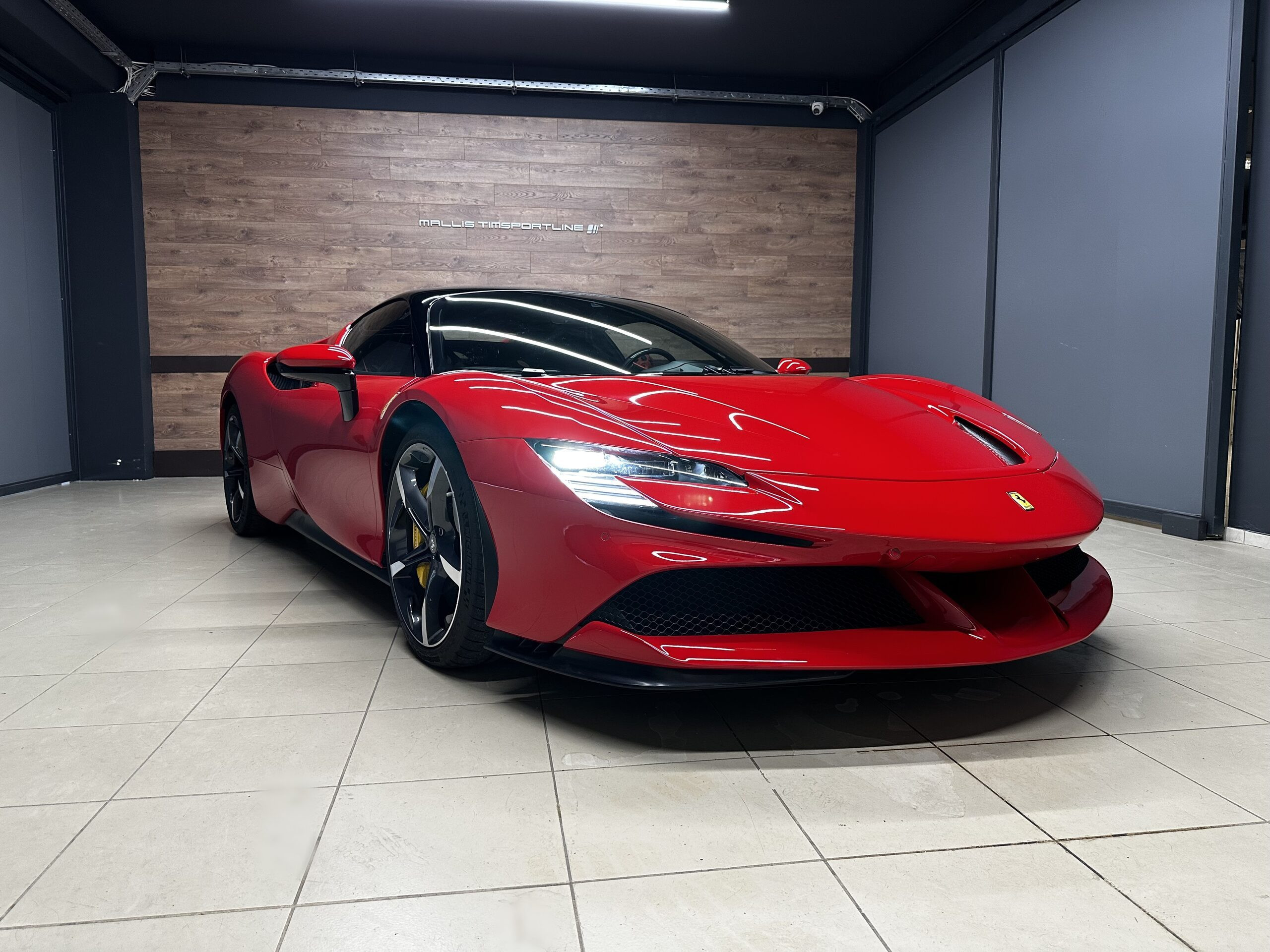 Ferrari SF90 Stradale