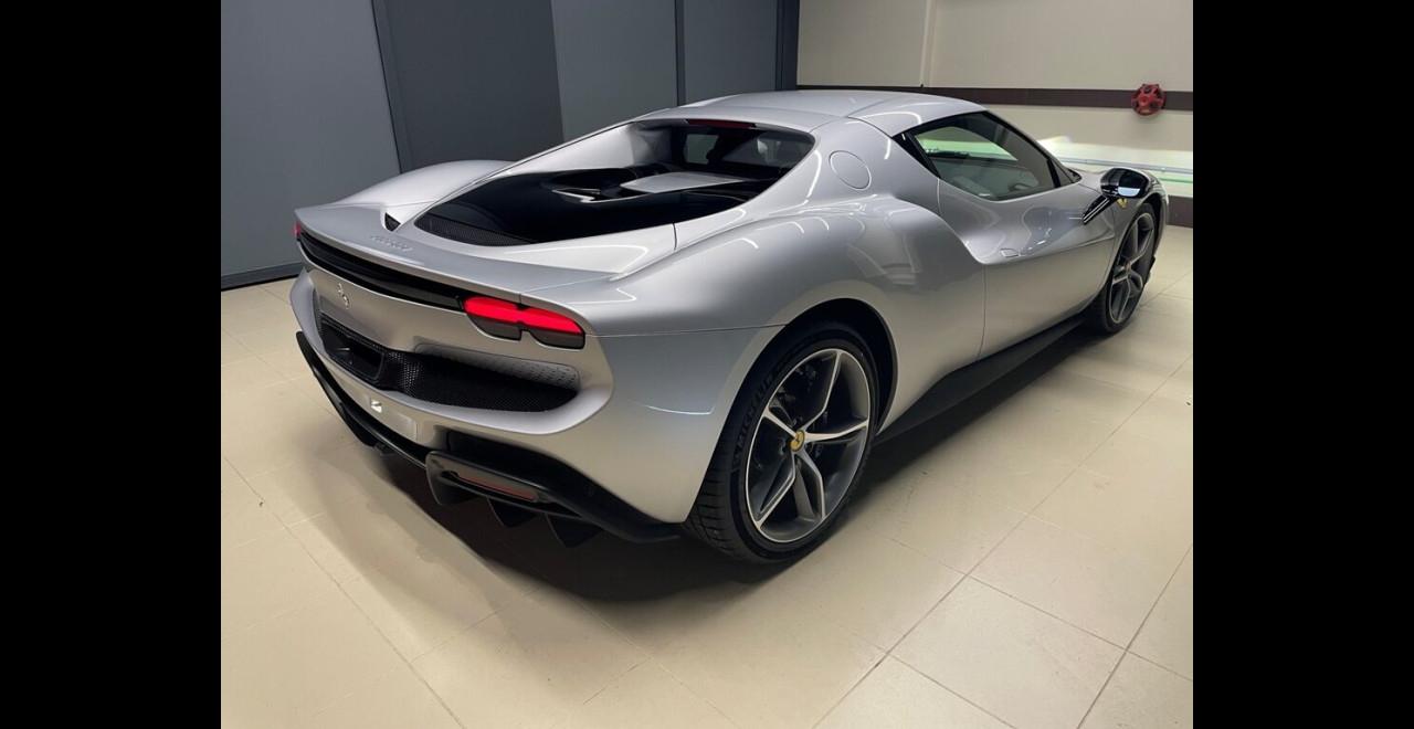 Ferrari 296 GTB