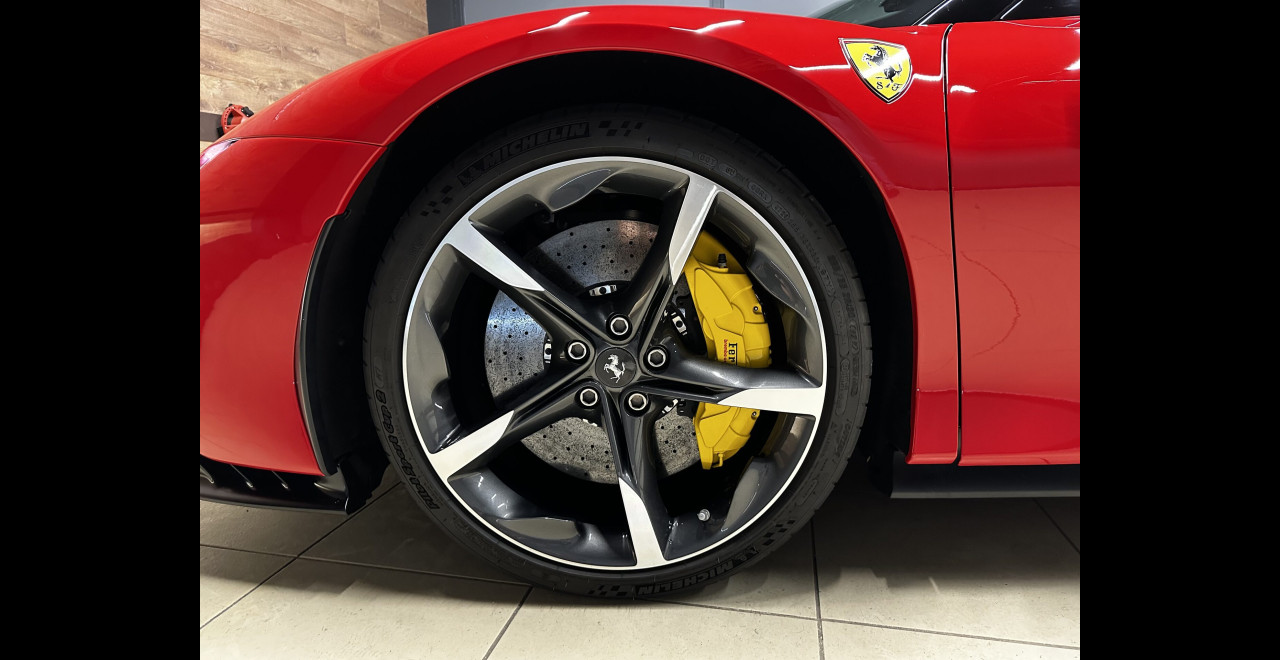 Ferrari SF90 Stradale