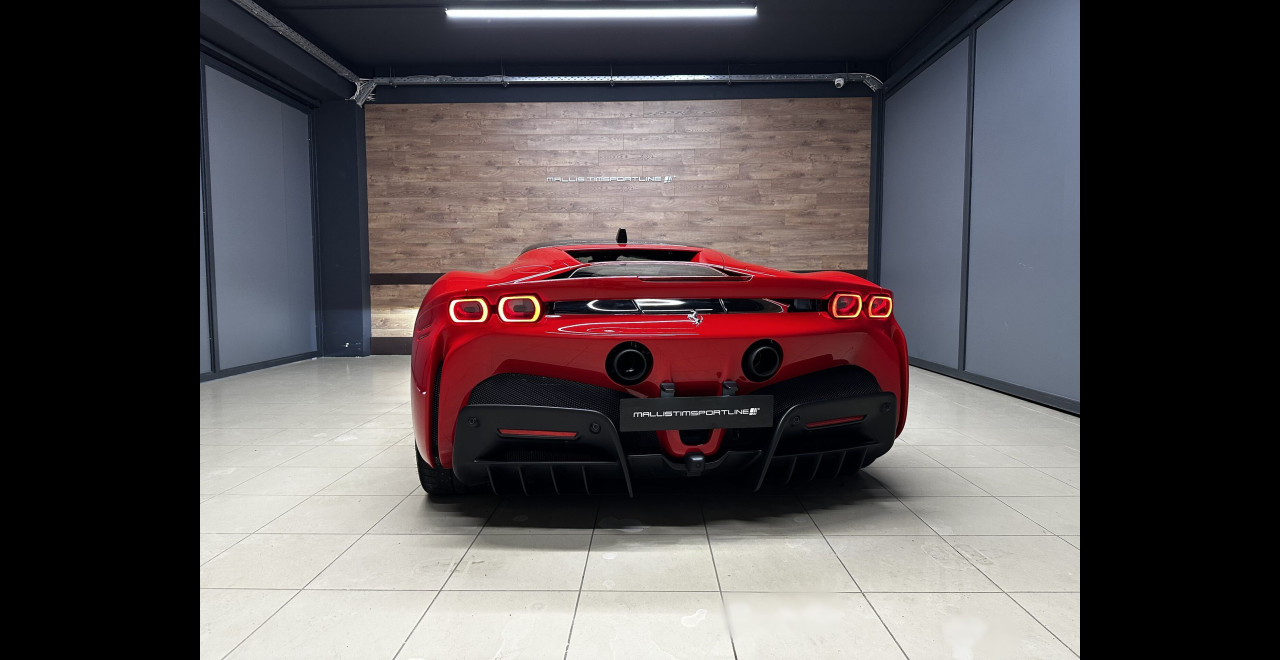 Ferrari SF90 Stradale