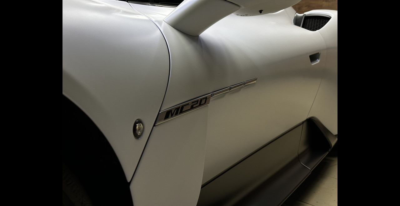 Maserati MC20