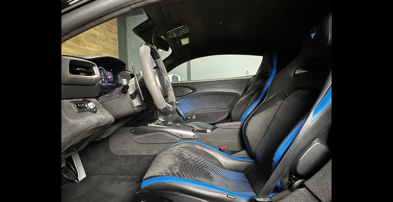 Maserati MC20