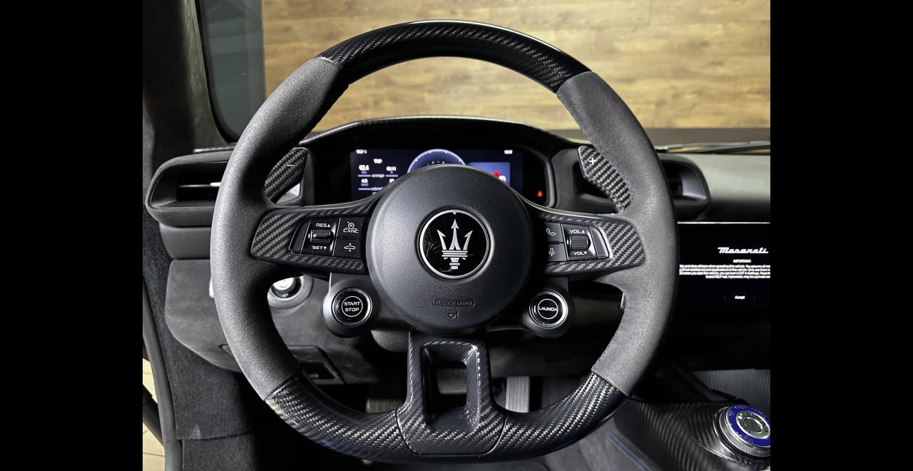 Maserati MC20