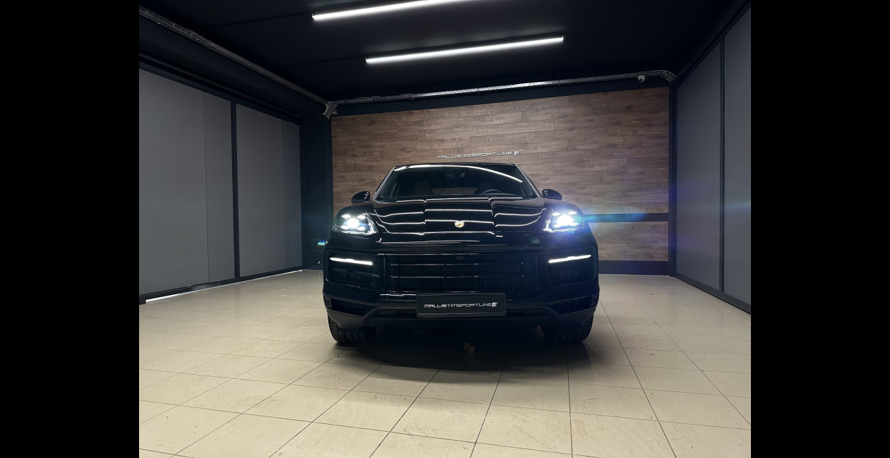 Porsche Cayenne 2026 E-HYBRID COUPE
