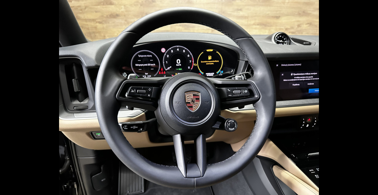 Porsche Cayenne 2026 E-HYBRID COUPE