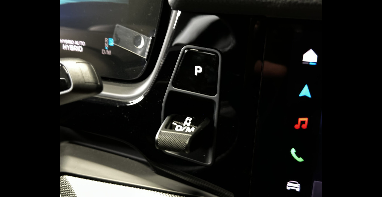 Porsche Cayenne 2026 E-HYBRID COUPE