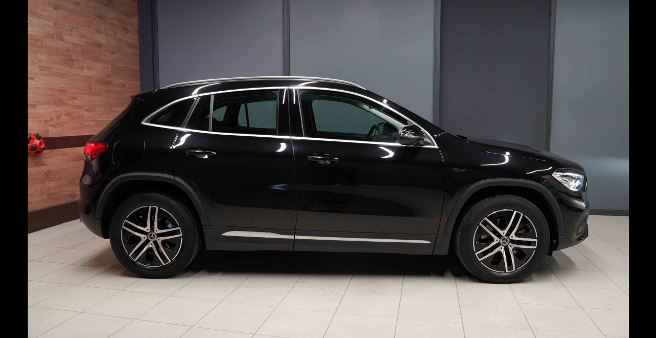 Mercedes-Benz GLA 250