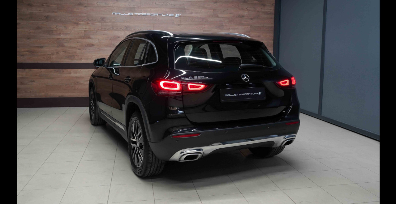 Mercedes-Benz GLA 250