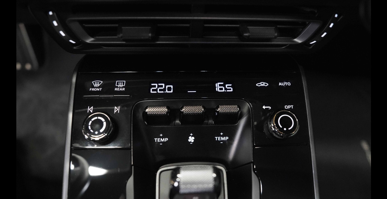 Porsche 992 Carrera 4s Approved
