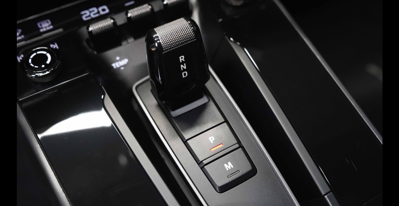 Porsche 992 Carrera 4s Approved