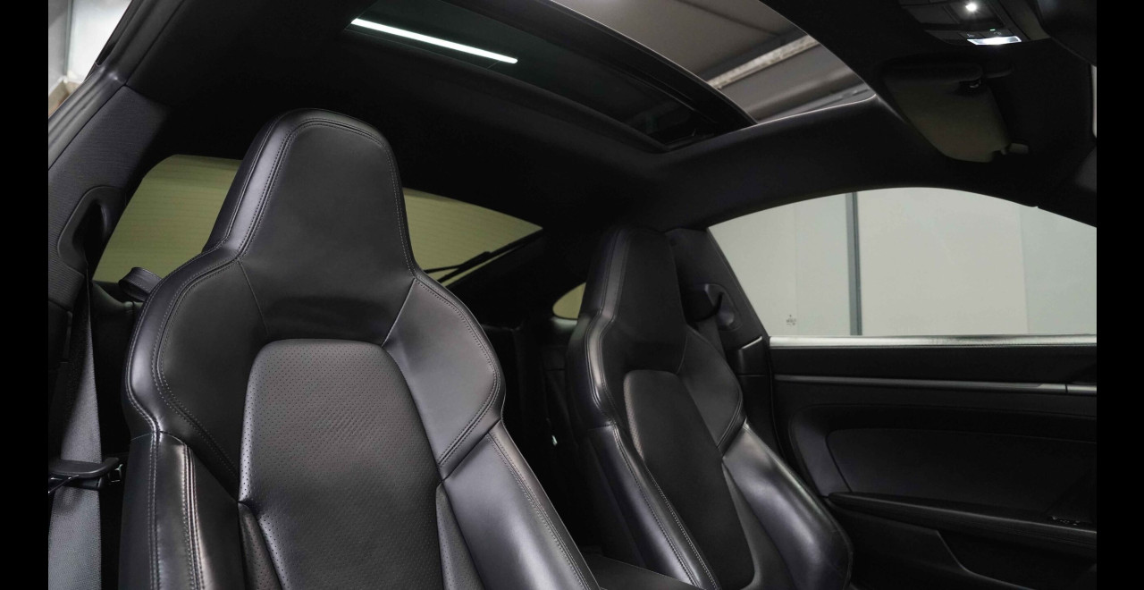 Porsche 992 Carrera 4s Approved