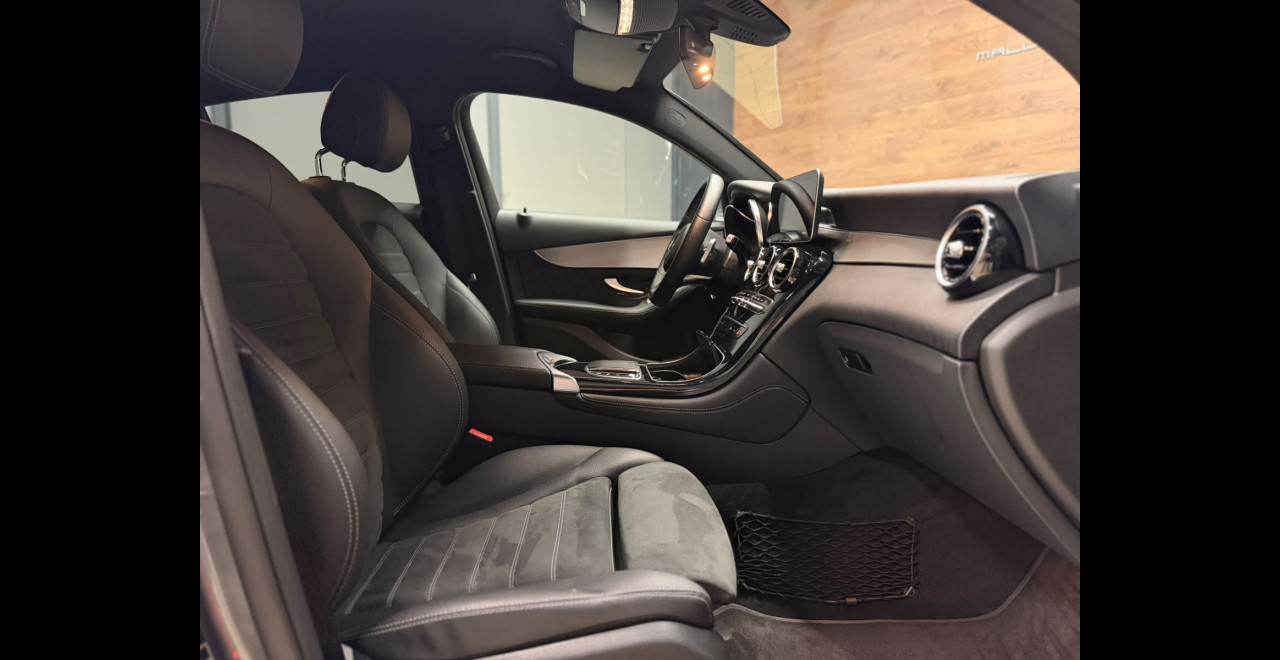 Mercedes Benz GLC300 Coupe