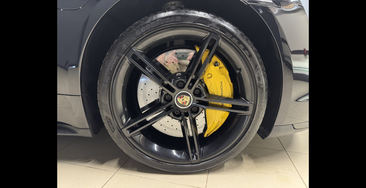 Porsche Taycan Turbo S